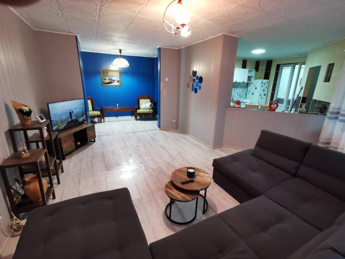 Noah Apartment Uricani  Екстер'єр фото